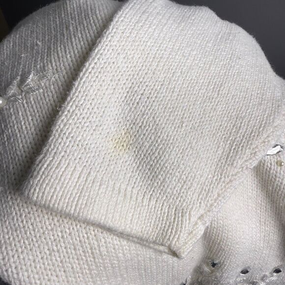 Women's White/Ivory Beaded Snowflake Sweater Holiday Embellished Crew Pullover - Picture 11 of 12